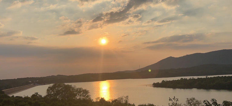 学术论文交流网轮播图5